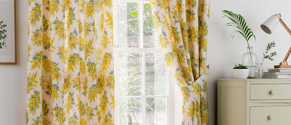 How to Beautify a Room With Designer Curtains
