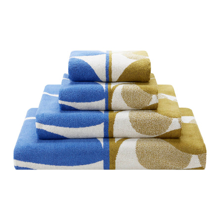 Retro Bathroom Towels by Orla Kiely in Stem Bloom Duo, Blue Fawn