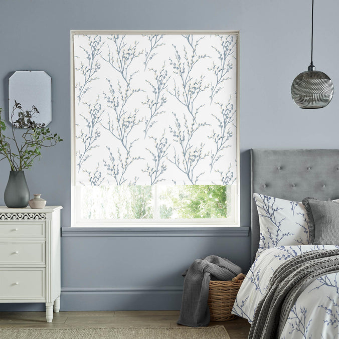 Laura Ashley Pussy Willow Off white-Seaspray Ready Made Roller Blind